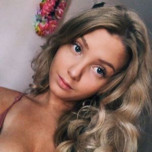 Meet your Posher, Audrey